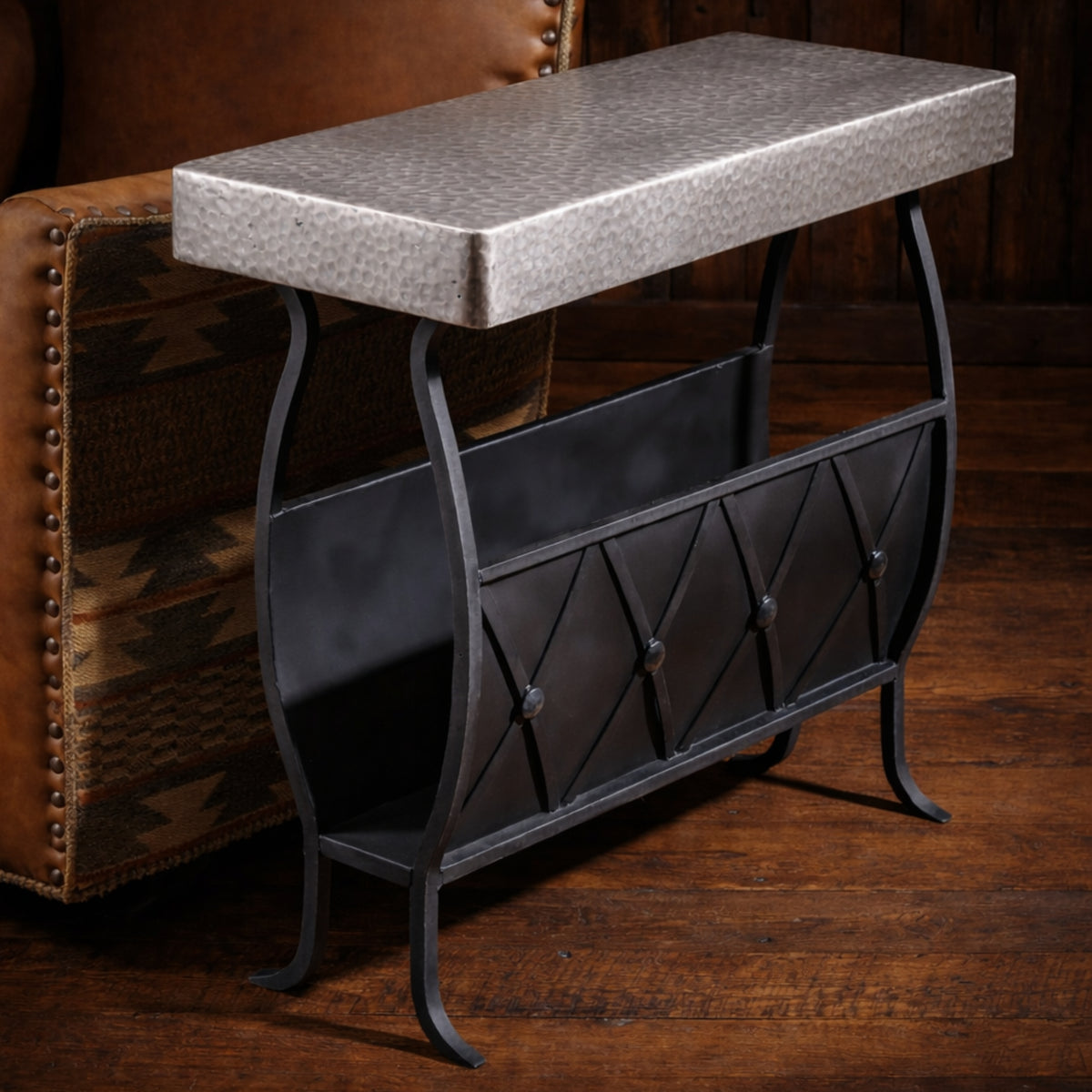 Silver Hammered Metal Magazine Rack Side Table – 1263CC